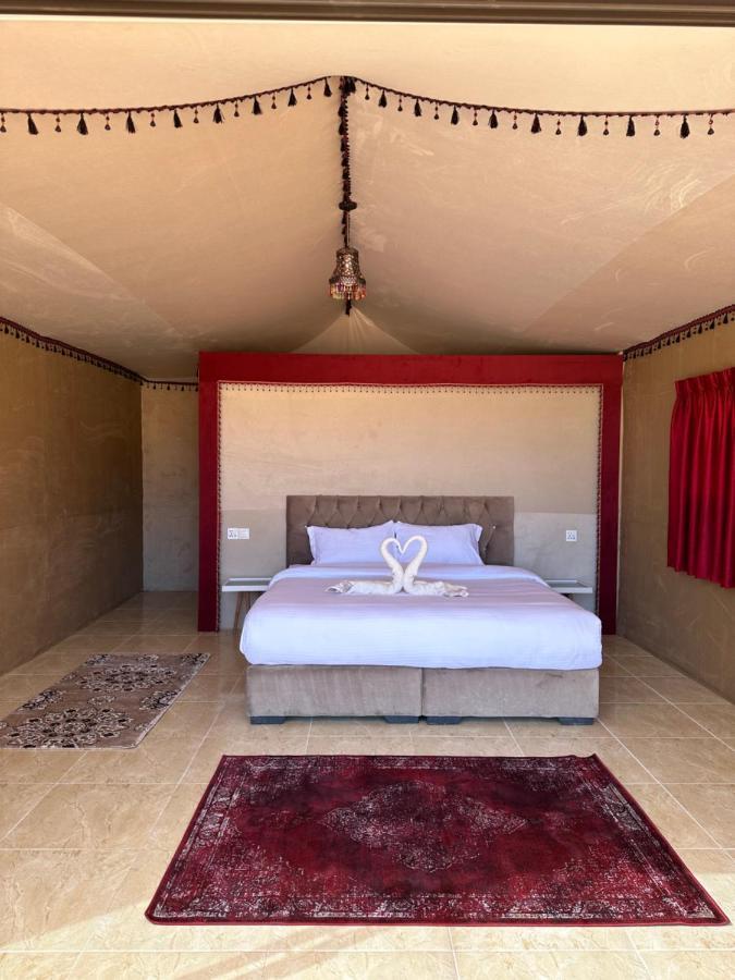 Wadi Rum Mirror Camp Exterior photo