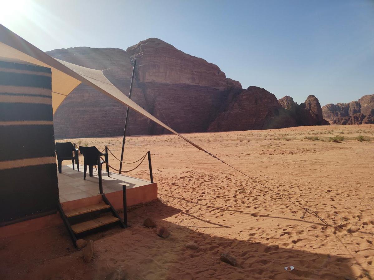 Wadi Rum Mirror Camp Exterior photo