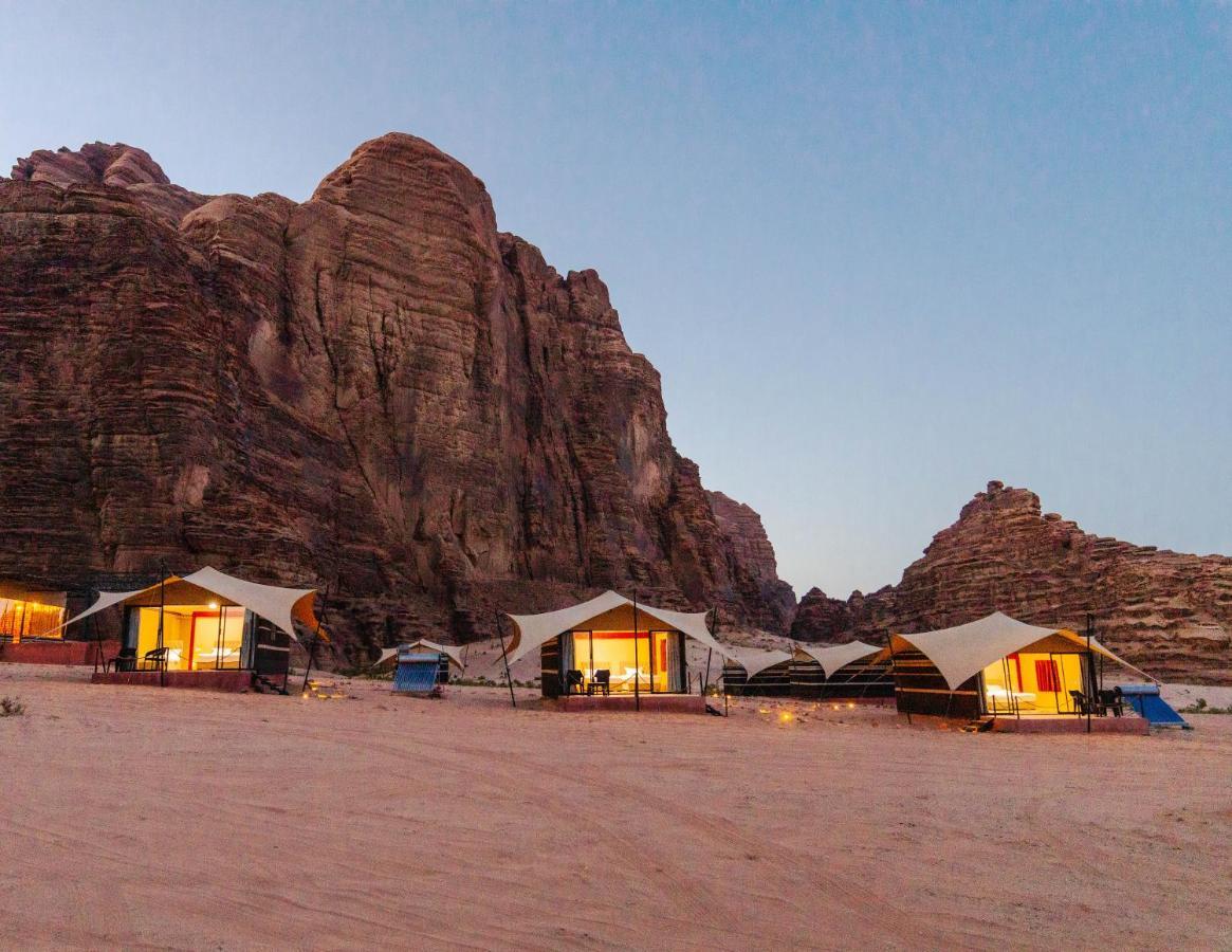 Wadi Rum Mirror Camp Exterior photo