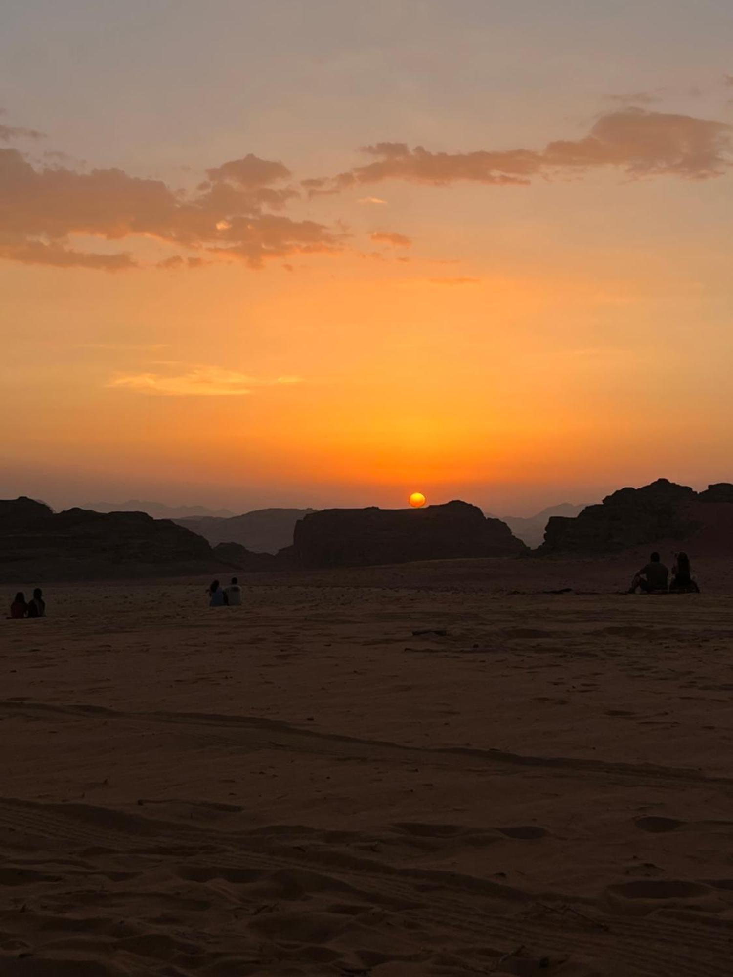 Wadi Rum Mirror Camp Exterior photo
