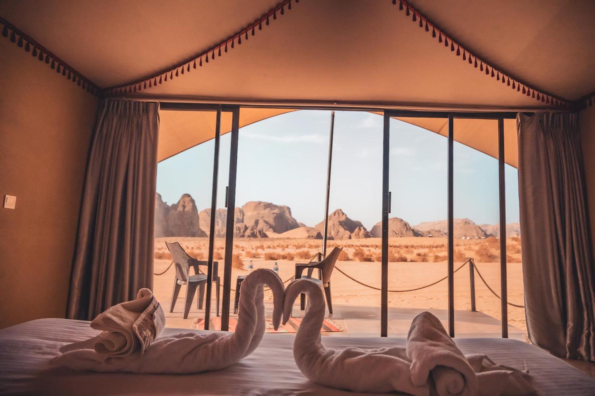 Wadi Rum Mirror Camp Exterior photo