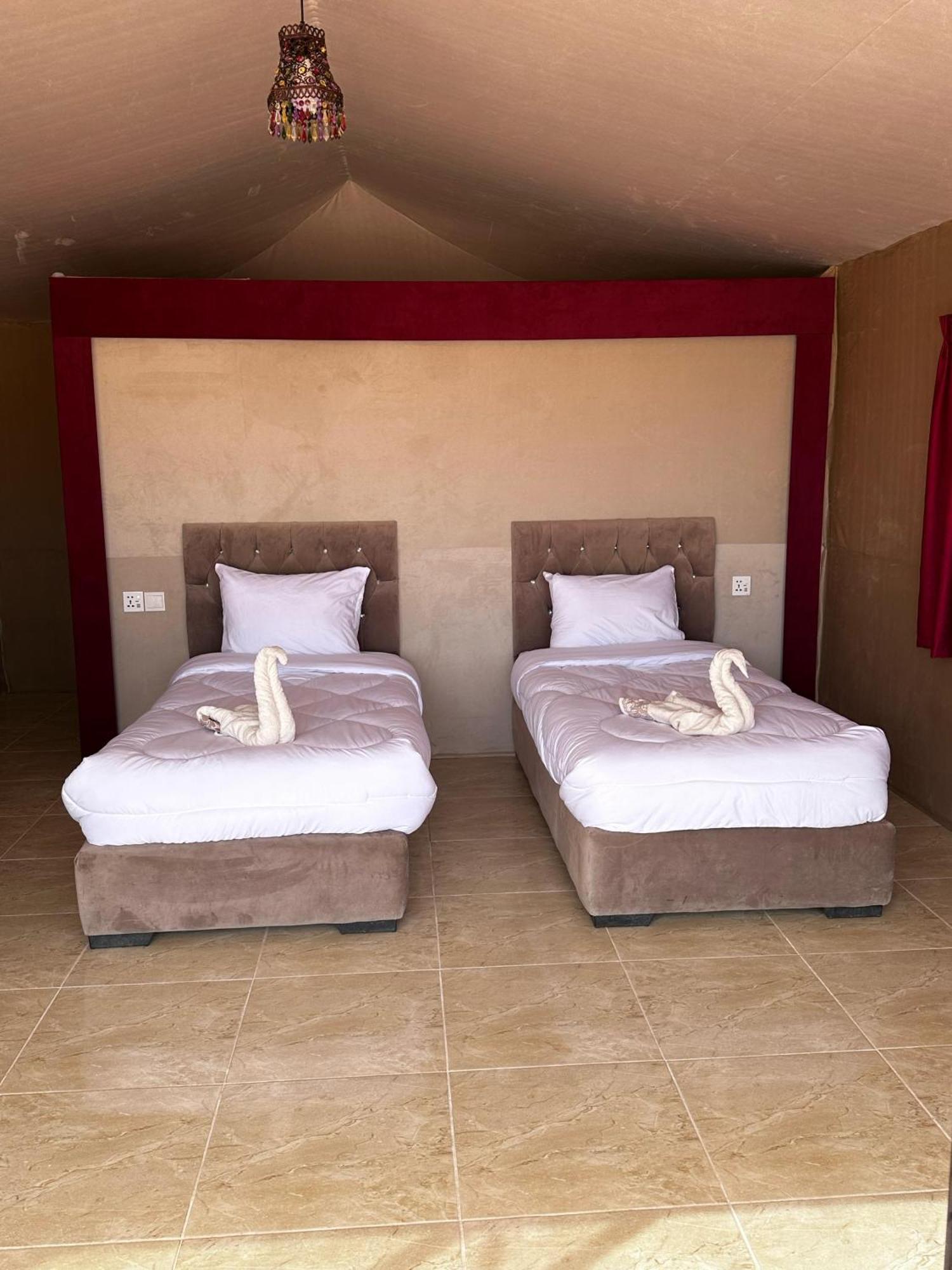 Wadi Rum Mirror Camp Exterior photo